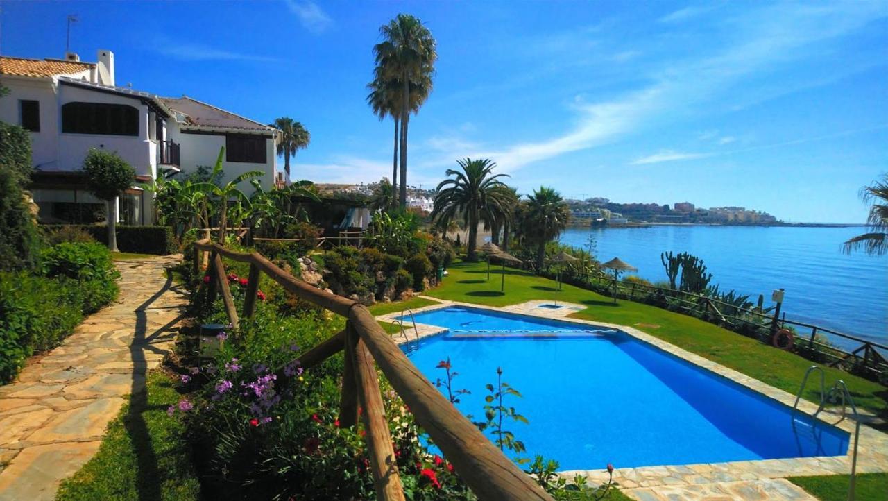 Villa Bahia Azul エステポナ エクステリア 写真